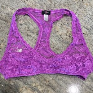 Cosabella bralette size small in color magenta
